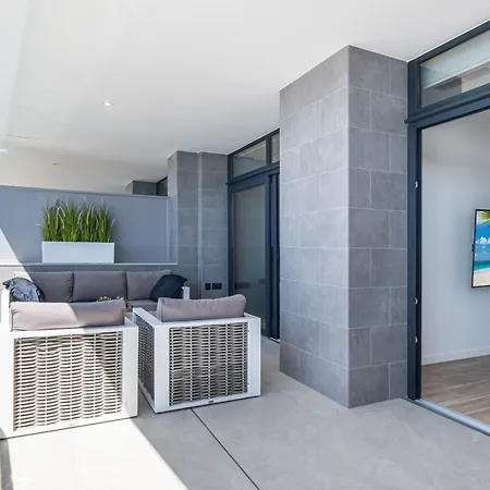 Sunset Cliffs I By Terreta Apartment